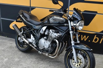 GSF 600 N Bandit 1995 Carbon Szyba RATY