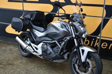 GWARANCJA/RATY/TRANSPORT 700 SA ABS KAT A2 Kufry 2012 Bezwypadkowy