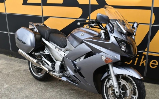 yamaha