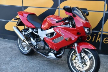 VTR 1000 F Fire Storm 2000 TYLKO 14 tys km Bezwypadkowy RATY