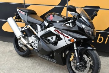 GWARANCJA/TRANSPORT/RATY 900 RR Tylko 20 tys km ! Bezwypadkowy